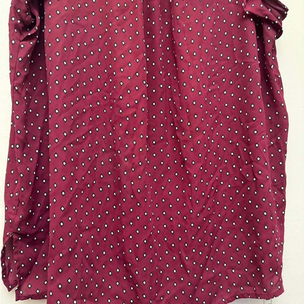 Liz Claiborne Career Womens XXL Burgundy Ruffle Sleeve Blouse - Picture 3 of 6